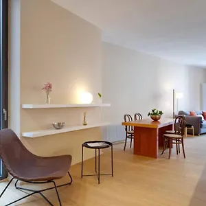 Flateli Rei Marti 1 Apartment